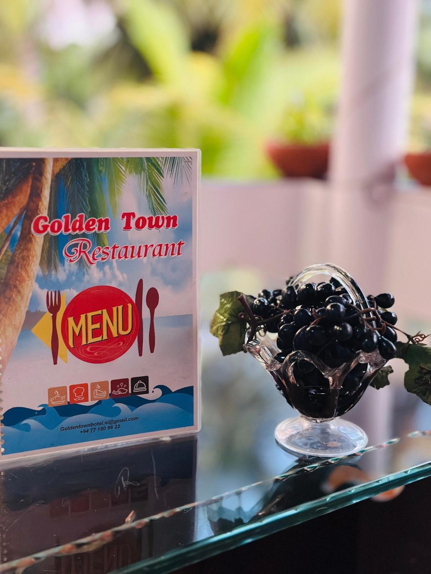 Golden Town Hotel Тангалла Экстерьер фото